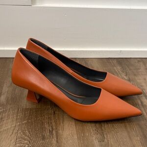 Franco Sarto Diva Pointed Toe Kitten Heels